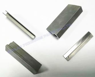 Plastik Enjeksiyon Kalıp Damgalı Çelik Parçalar İçin Küçük Hassas Punch Bileşenleri