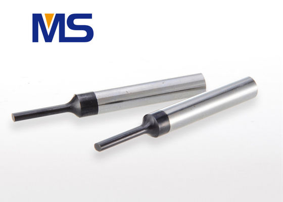 M2 (SKH51) Yüksek hassasiyetli işlenmiş parçalar.