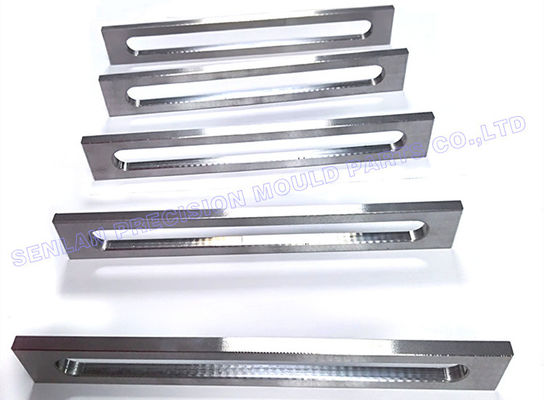 Otomotiv hassasiyetli CNC işlenmiş parçaları.