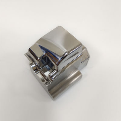 CNC frezeleme ve tel EDM kalıp parçaları.