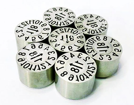 DEM Standardı SUS420 Malzeme Plastik Enjeksiyon Kalıbı Bileşeni Tarih İşaretleme Ekleme Tarih Damgası